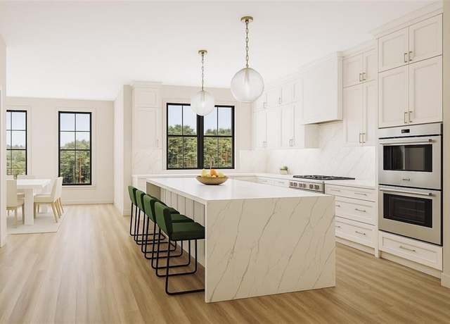 Property at 531 S Main St #320, Alpharetta, GA 30009, 4 beds, 3.5 baths