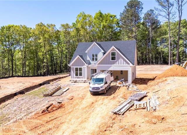 Property at 115 Harrison Ln NE, Calhoun, GA 30701, 3 beds, 2.5 baths