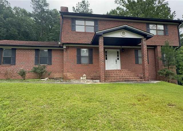 Property at 1095 Mitchell Crossing Dr SW, Atlanta, GA 30331, 3 beds, 3.5 baths