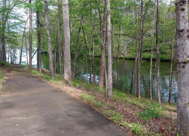 Property at 8155 Stone Hill Rd, Cumming, GA 30028, 3 beds, 2 baths