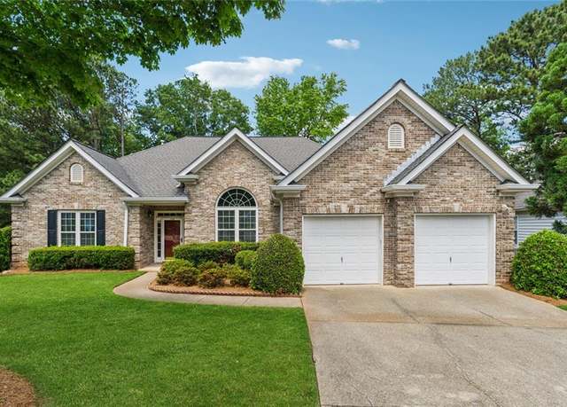 Property at 725 Mae Ln, Alpharetta, GA 30004, 3 beds, 2 baths