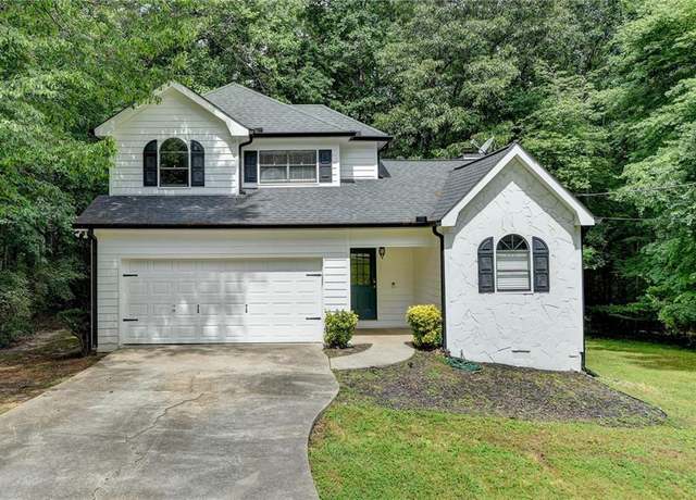 Property at 4278 Trotters Ln, Auburn, GA 30011, 3 beds, 2.5 baths