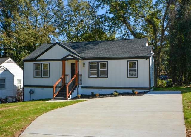 Property at 1654 Hadlock St, Atlanta, GA 30311, 3 beds, 2 baths