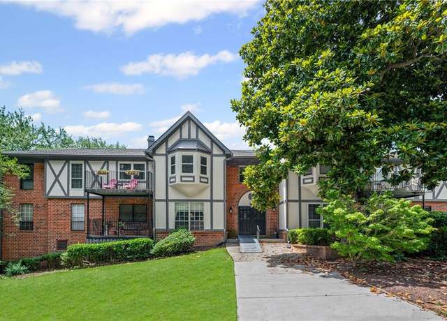 Property at 6851 Roswell Rd Unit E4, Atlanta, GA 30328, 3 beds, 2 baths