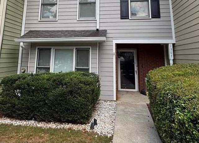 Property at 1307 Shiloh Ter NW, Kennesaw, GA 30144, 2 beds, 2.5 baths
