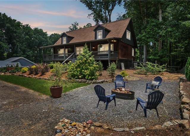 Property at 2795 Roper Rd, Cumming, GA 30028, 3 beds, 2.5 baths