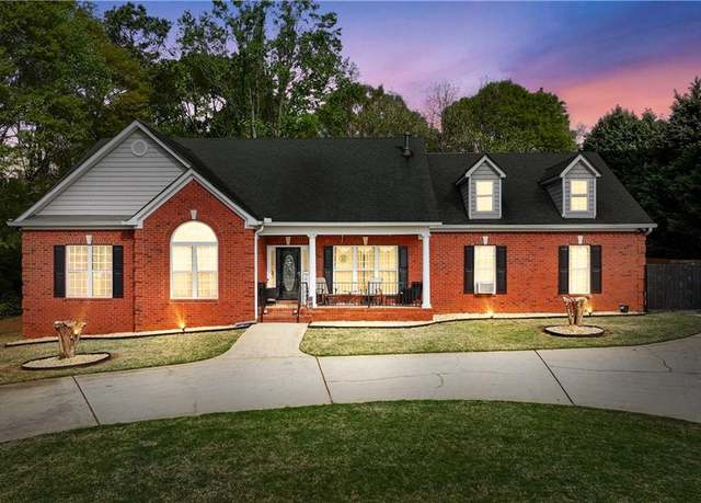 Property at 698 Jefferson Hwy, Winder, GA 30680, 4 beds, 2 baths