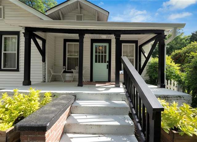 Property at 1608 Carroll Dr NW, Atlanta, GA 30318, 2 beds, 2 baths