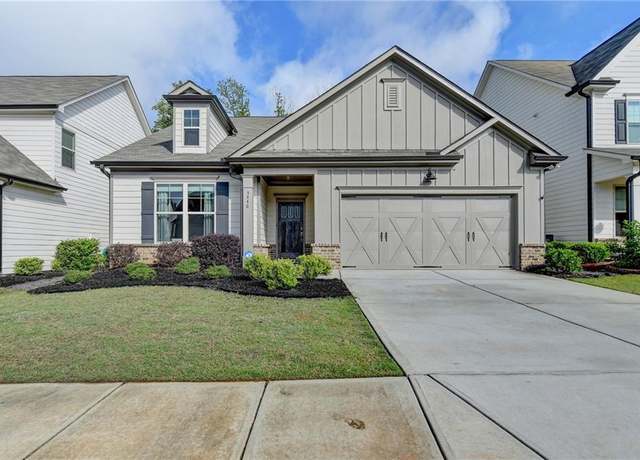 Property at 5446 Railway Ln, Flowery Branch, GA 30542, 3 beds, 2 baths