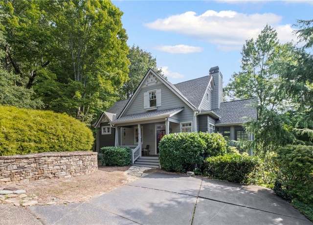 Property at 23 Laurel Ridge Trl, Big Canoe, GA 30143, 4 beds, 3.5 baths