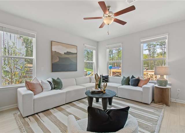Property at 148 Werner Brook Way SW, Atlanta, GA 30354, 3 beds, 3 baths