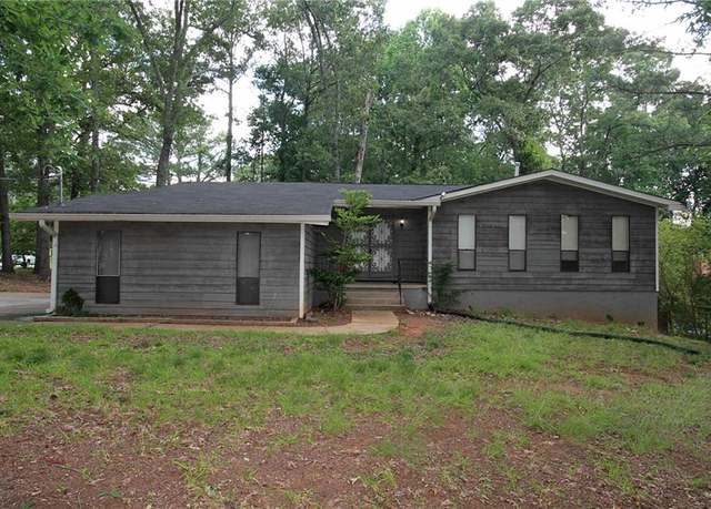 Property at 3540 Tarragon Dr, Decatur, GA 30034, 3 beds, 2 baths