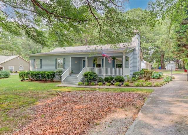 Property at 1980 Mcconnell Rd, Grayson, GA 30017, 3 beds, 2 baths