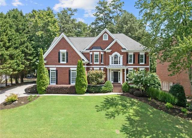 Property at 14351 Club Cir, Milton, GA 30004, 6 beds, 5.5 baths