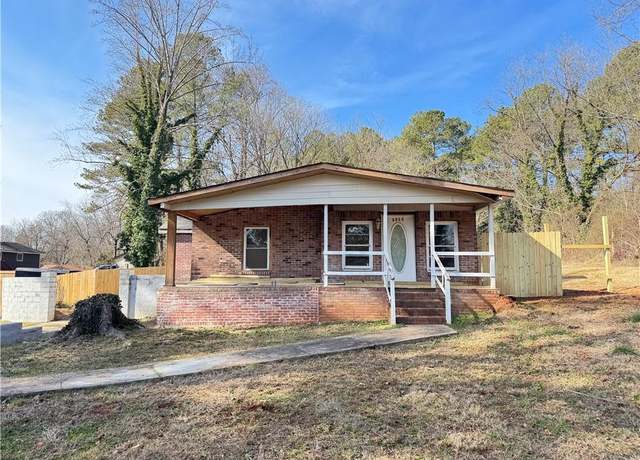 Property at 8859 Thomas Rd, Jonesboro, GA 30238, 4 beds