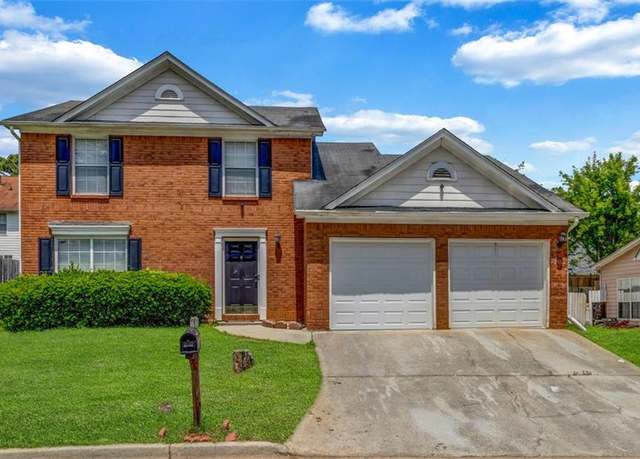 Property at 4000 Crossings Way, Stone Mountain, GA 30083, 3 beds, 2.5 baths