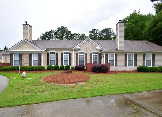 Property at 179 Camry Ln, Grayson, GA 30017, 3 beds, 2 baths