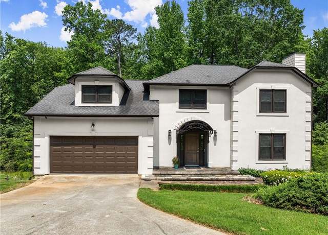 Property at 130 Timber Oak Cv, Lawrenceville, GA 30043, 5 beds, 4 baths