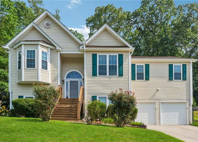 Property at 672 Victorian Cir, Dallas, GA 30157, 5 beds, 3 baths