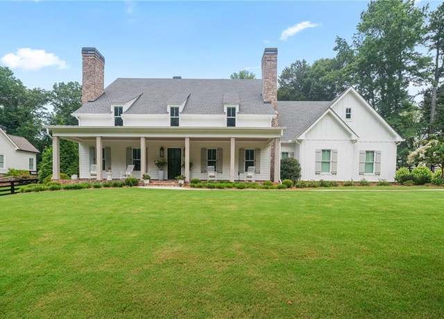 Property at 104 Trinity Hollow Dr, Canton, GA 30115, 5 beds, 4.5 baths