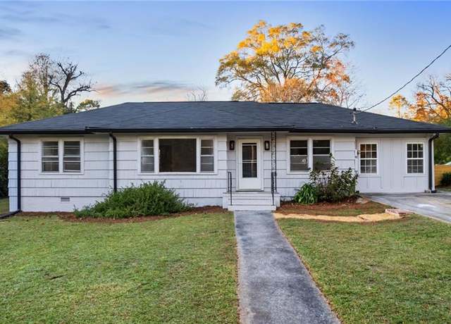 Property at 3 Hillcrest Ave NE, Rome, GA 30161, 4 beds, 2 baths