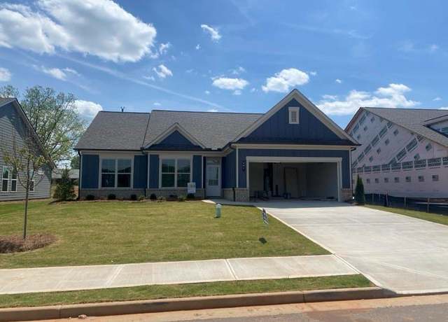 Property at 396 Glenside Dr, Jefferson, GA 30549, 3 beds, 2 baths