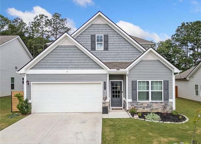 Property at 221 Sycamore Dr, Calhoun, GA 30701, 3 beds, 2.5 baths