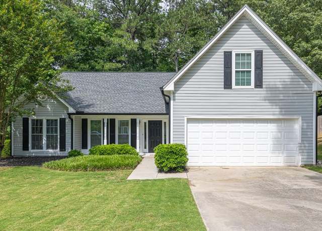 Property at 620 Alcovy Springs Dr, Lawrenceville, GA 30045, 4 beds, 2 baths