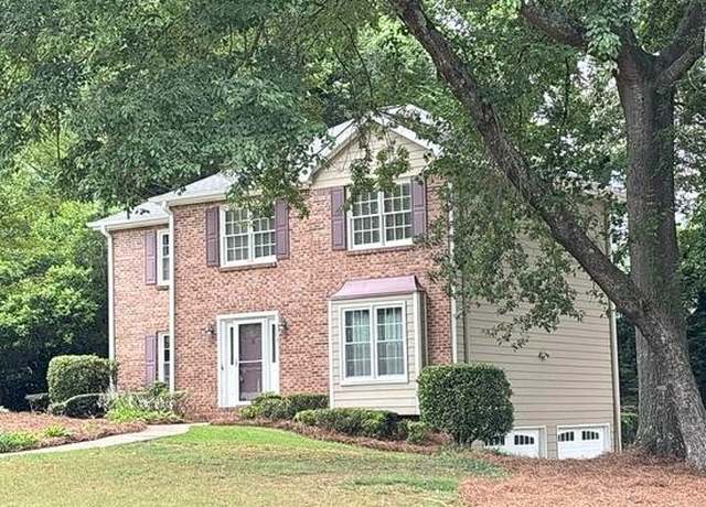 Property at 2872 Bentwood Dr, Marietta, GA 30062, 4 beds, 2.5 baths