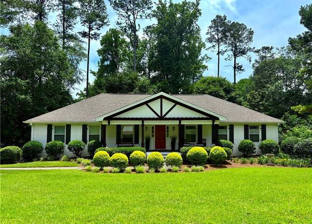 Property at 3548 Liberty Ln, Marietta, GA 30062, 4 beds, 2.5 baths