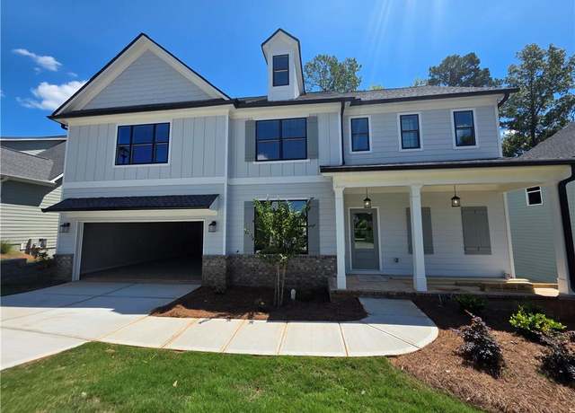 Property at 4040 Links Blvd, Jefferson, GA 30549, 4 beds, 2.5 baths