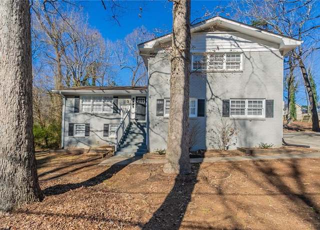 Property at 2668 Woodfen Dr, Ellenwood, GA 30294, 6 beds, 2.5 baths