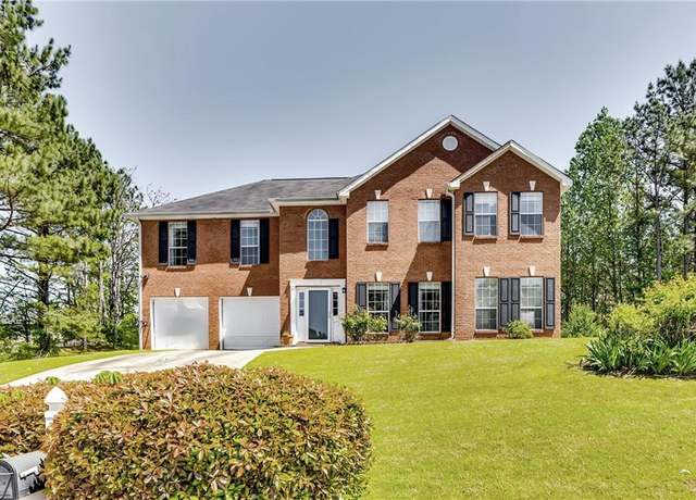 Property at 3710 Burling Rdg, Lithonia, GA 30038, 4 beds, 2.5 baths
