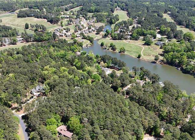 Property at 1171 Club Cove Dr, Greensboro, GA 30642