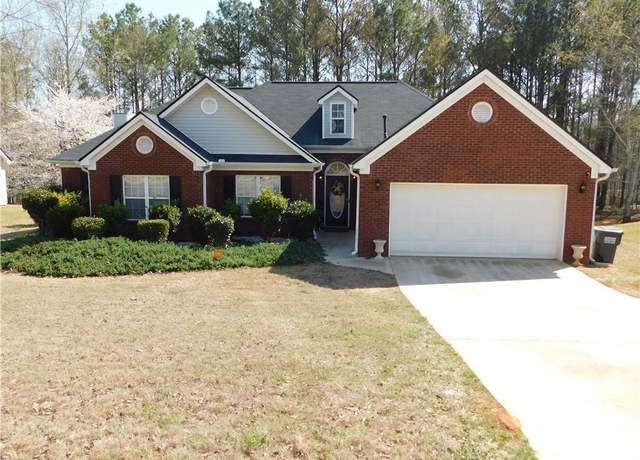 Property at 40 Pebble Brooke Ct, Covington, GA 30016, 3 beds, 2 baths