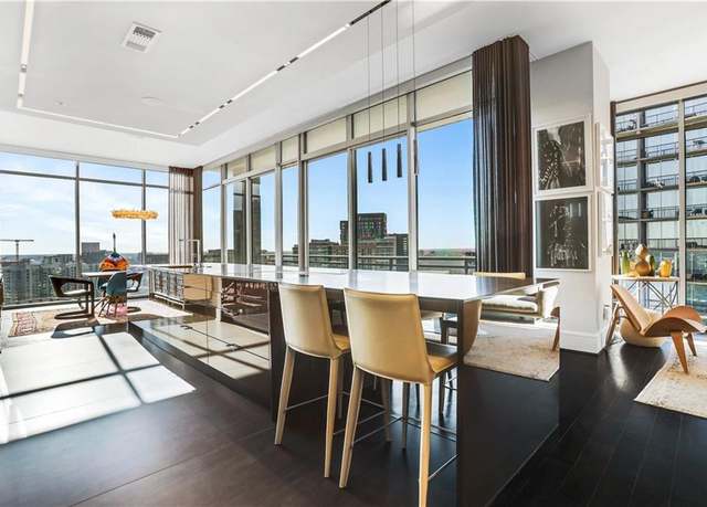 Property at 1065 Peachtree St NE #3102, Atlanta, GA 30309, 3 beds, 3 baths