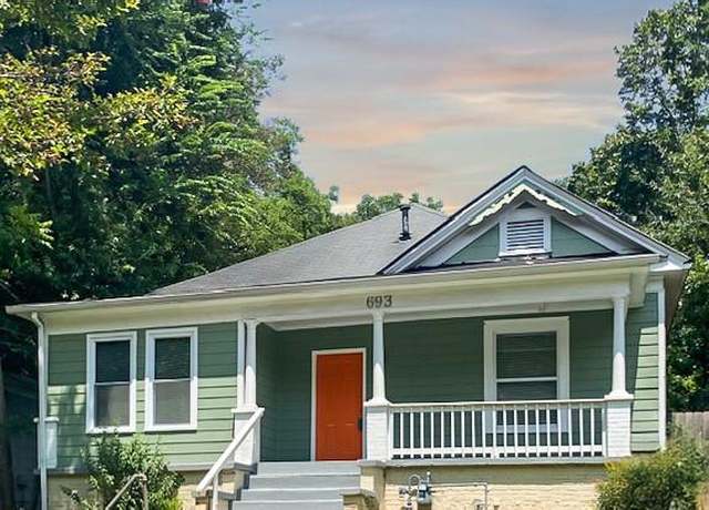 Property at 693 Dill Ave SW, Atlanta, GA 30310, 5 beds, 2 baths