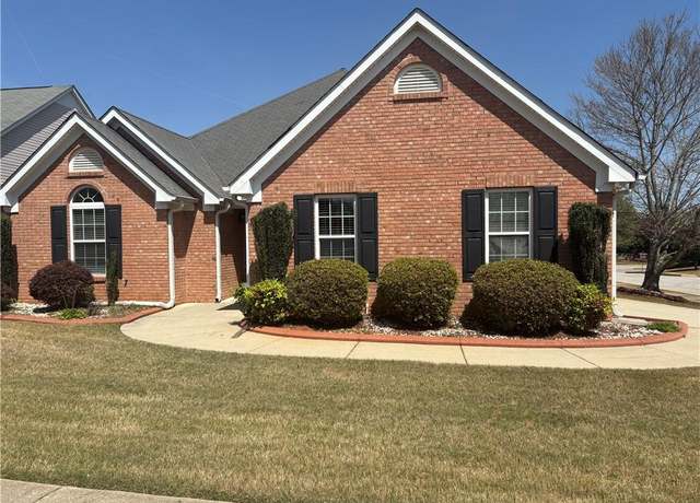 Property at 1365 Jubilee Ln, Mcdonough, GA 30253, 3 beds, 2 baths