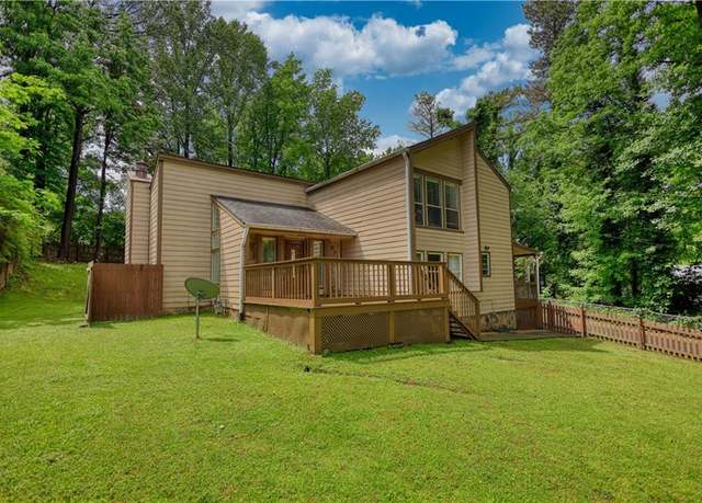 Property at 2926 Swarthmore Dr, Lawrenceville, GA 30044, 3 beds, 2.5 baths