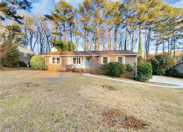 Property at 2240 Spalding Dr, Marietta, GA 30062, 3 beds, 2 baths
