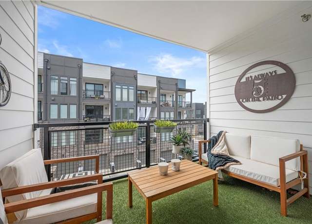 Property at 383 Pratt Drive #506 Dr, Atlanta, GA 30315, 4 beds, 3 baths