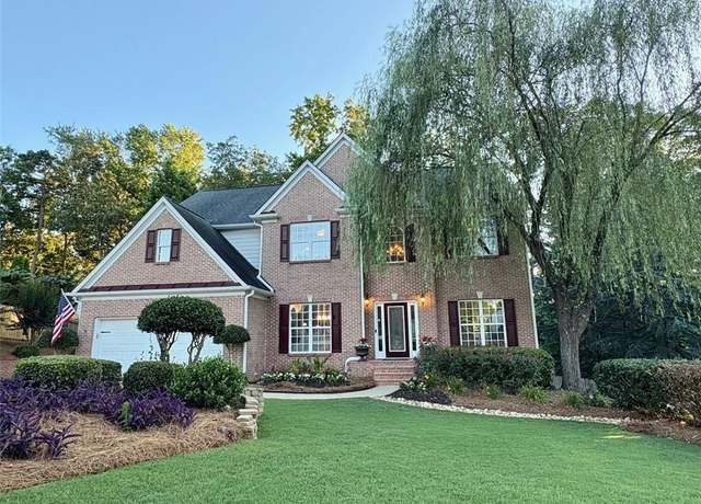 Property at 3684 Heritage Crest Pkwy, Buford, GA 30519, 5 beds, 3.5 baths
