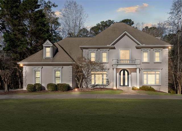 Property at 8610 Sentinae Chase Dr, Roswell, GA 30076, 6 beds, 8 baths