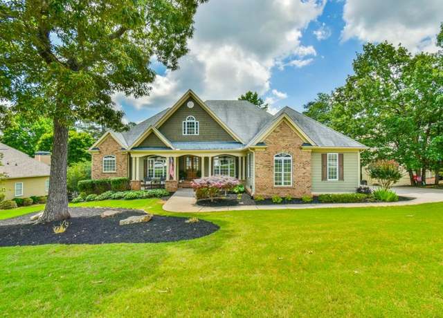 Property at 7335 Sawgrass Dr, Dawsonville, GA 30534, 4 beds, 2.5 baths