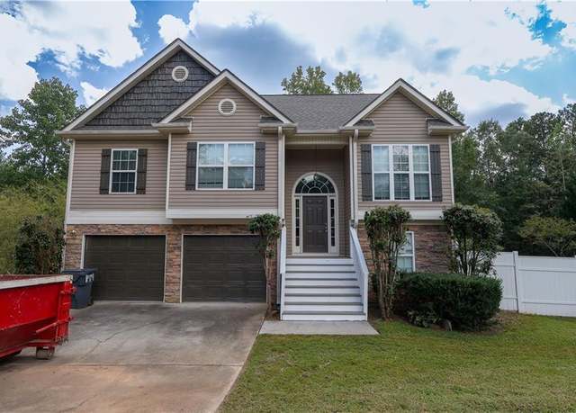 Property at 46 Brandish Dr, Newnan, GA 30263, 5 beds, 3 baths