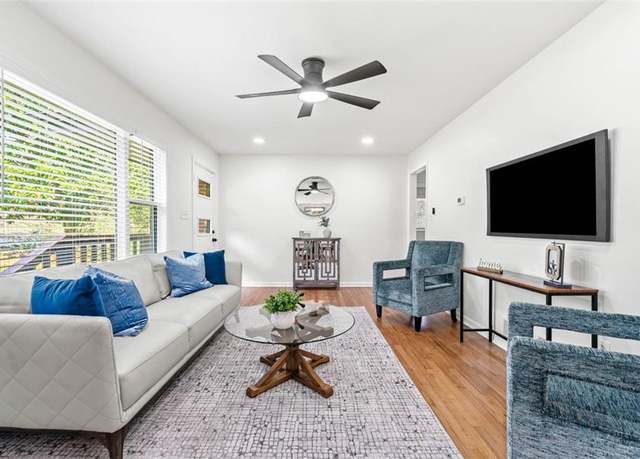 Property at 801 N Evelyn NW, Atlanta, GA 30318, 3 beds, 1 bath