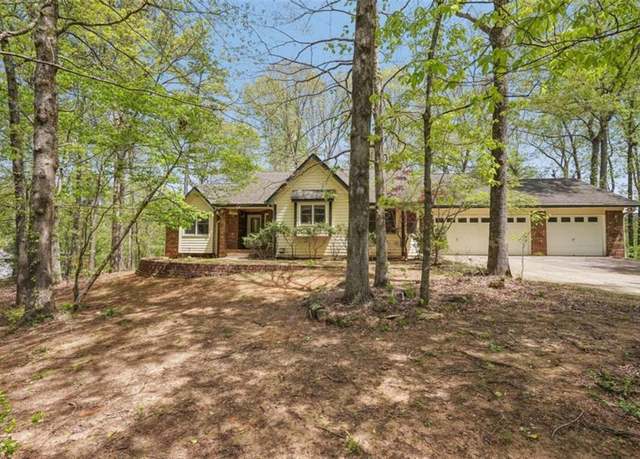 Property at 33 Fawn Lake Trl, White, GA 30184, 3 beds, 2.5 baths