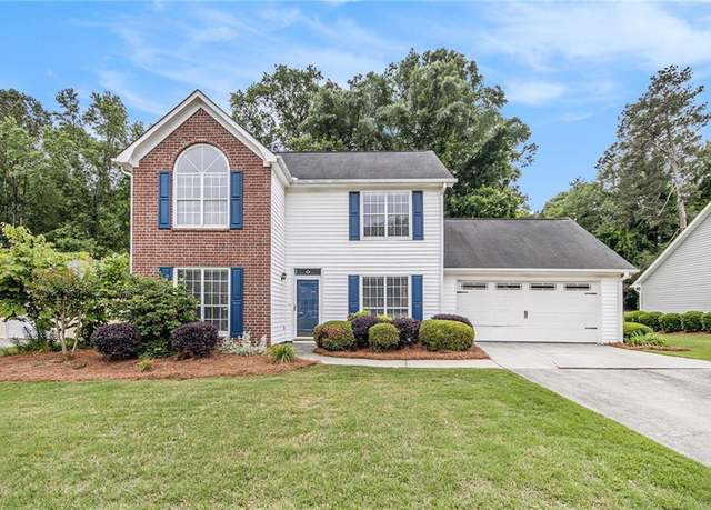Property at 175 Fenwyck Cmns, Fayetteville, GA 30214, 3 beds, 2.5 baths