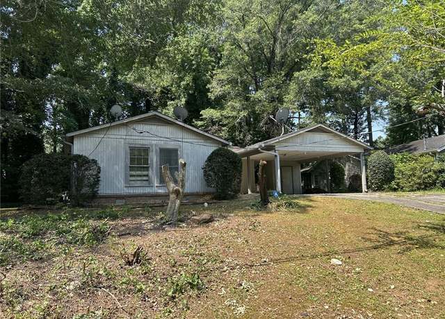 Property at 512 Rockborough Ter, Stone Mountain, GA 30083, 3 beds, 2 baths