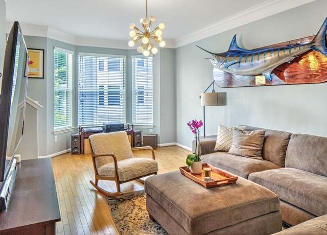Property at 951 Glenwood Ave SE #1708, Atlanta, GA 30316, 3 beds, 2.5 baths